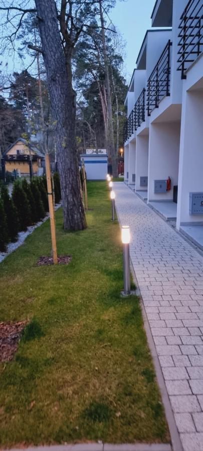 Leo Royal Apartament Pobierowo Eksteriør billede